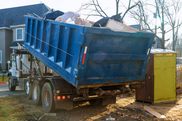 Best Commercial Cleanout Services  in St Francis, KS